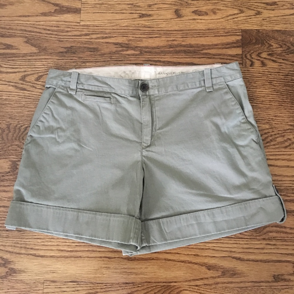 Banana Republic shorts