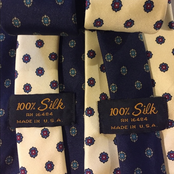 Vintage Neck Tie Set 100%Silk - Picture 2 of 3