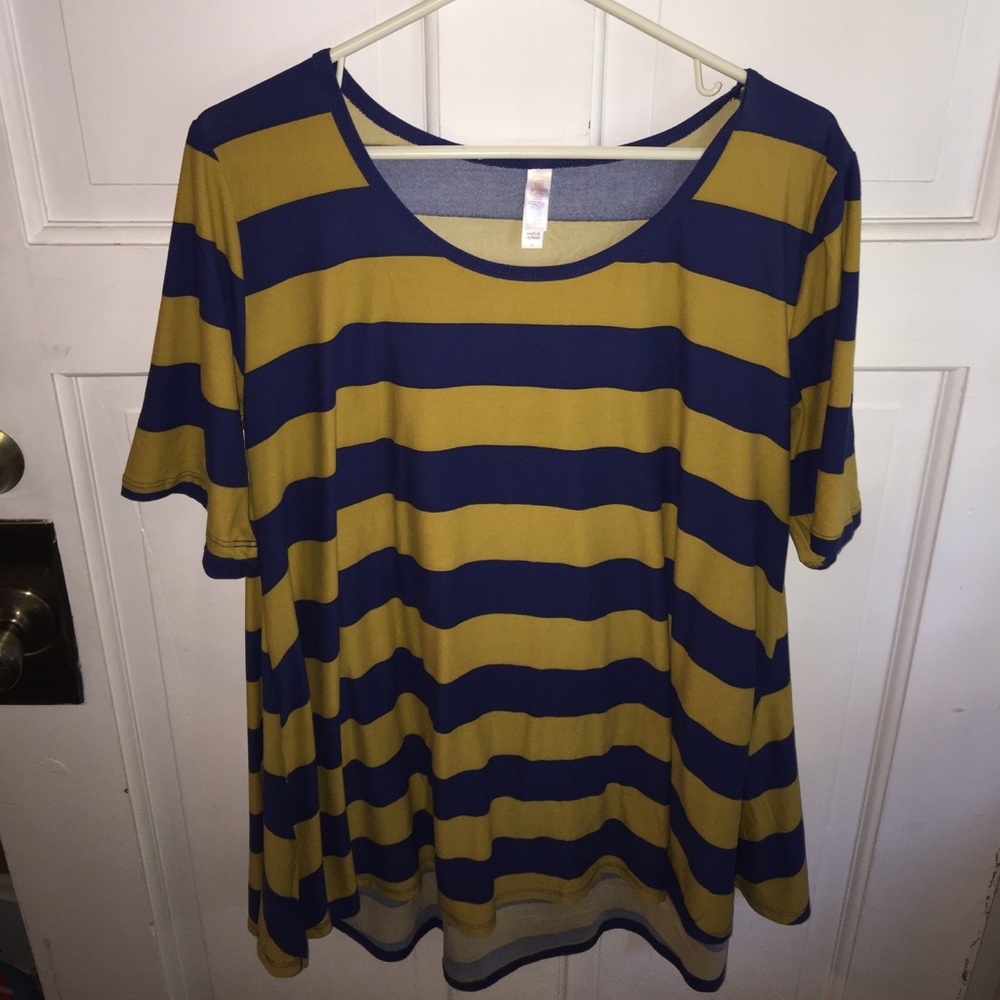 LuLaRoe Perfect Tee