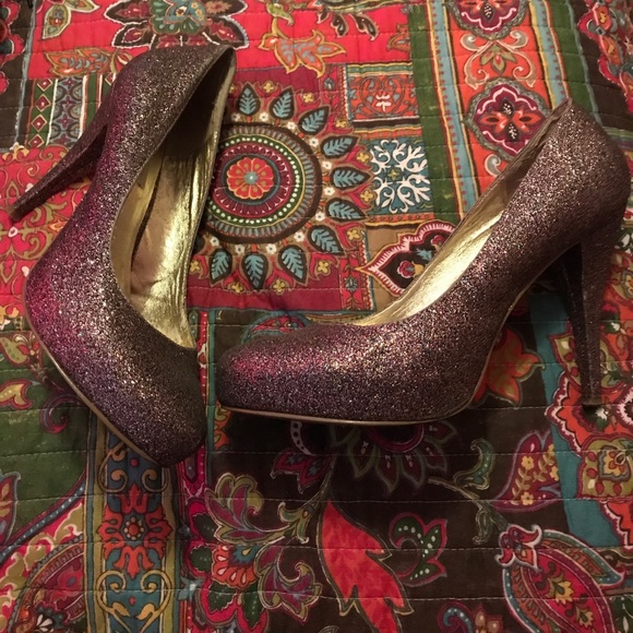 Steve Madden - Picture 1 of 2