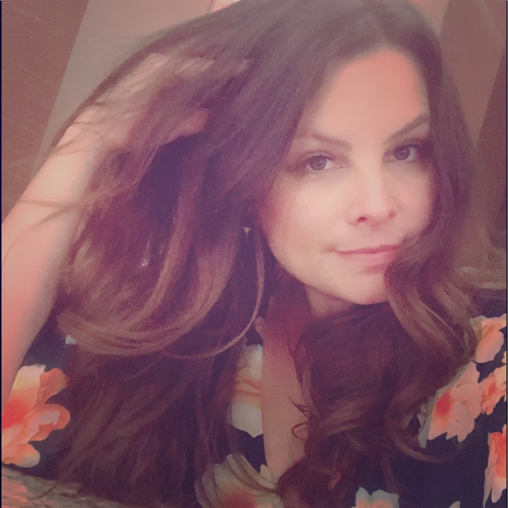 Meet your Posher, Melissa
