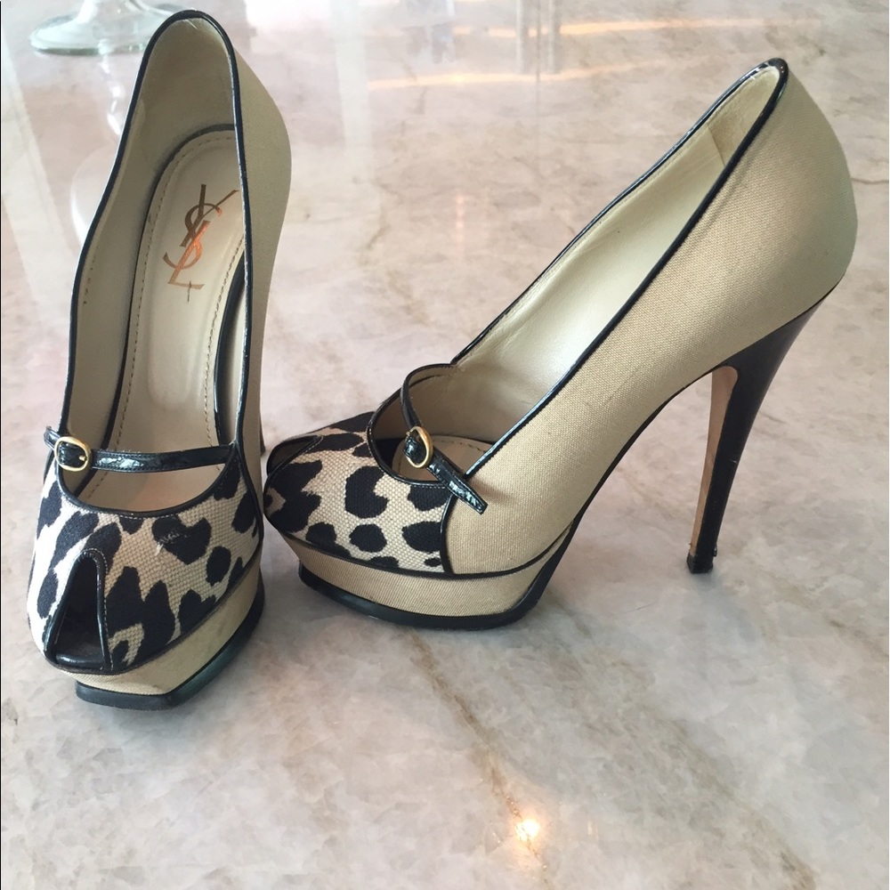 Yves Saint Laurent "Tribute" Animal Print Pump