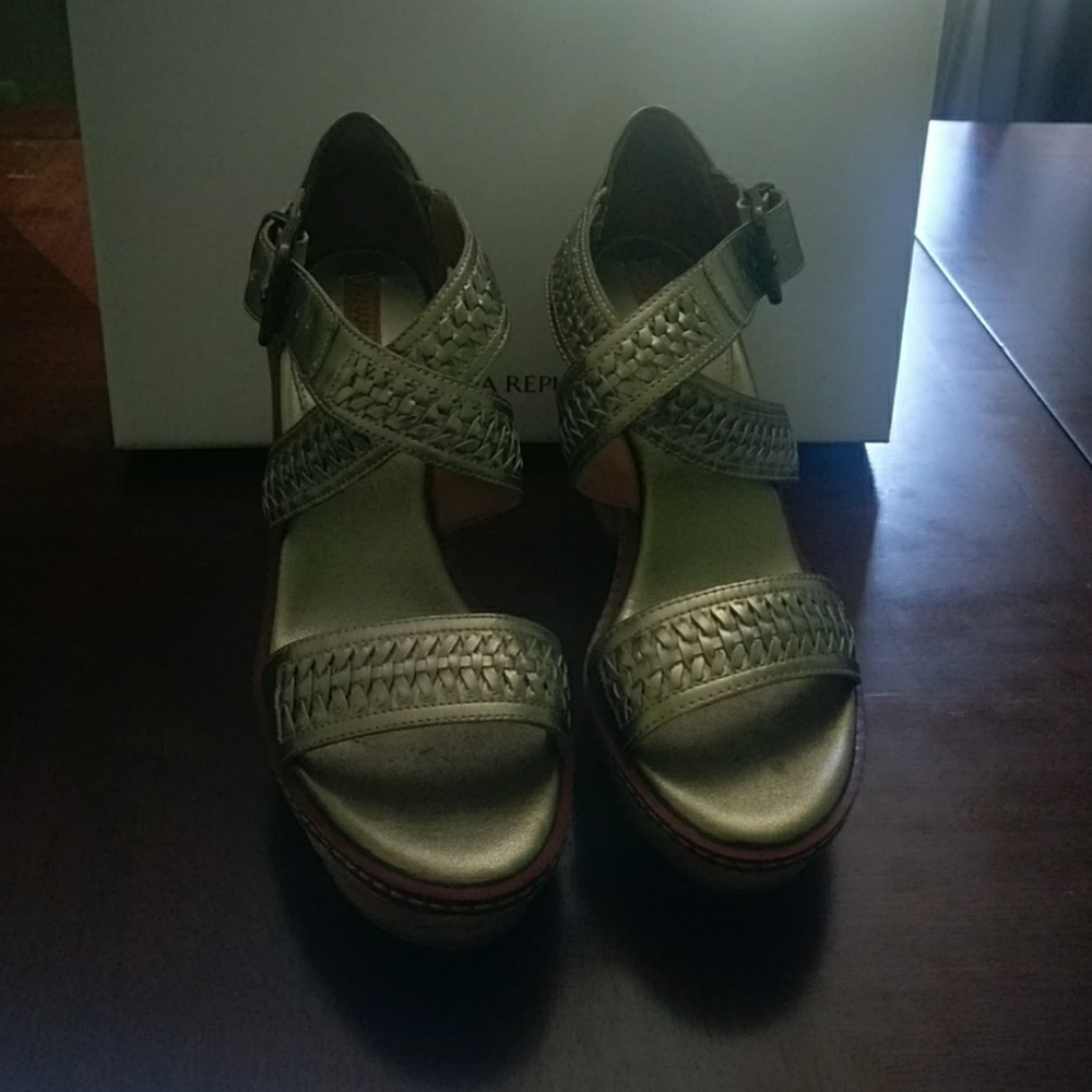 Banana republic platform wedges