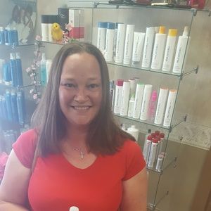 Meet your Posher, Christina