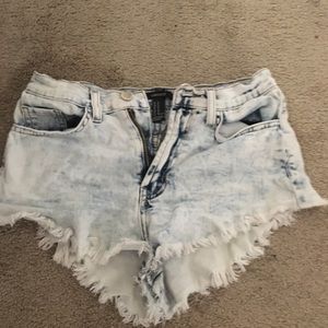 Forever 21 Shorts - Mid waisted Forever 21 distressed shorts! Forever 21 Shorts - Mid waisted Forever 21 distressed shorts!
