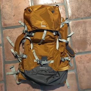 Sierra Designs Ministry 40 Backpack