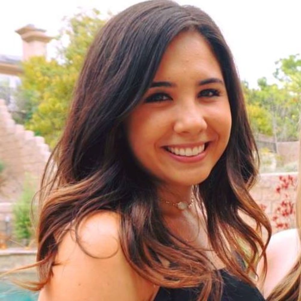 Meet your Posher, Emily