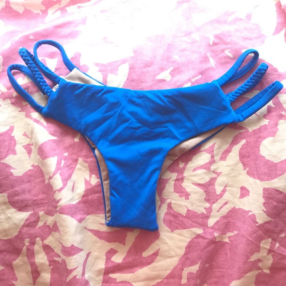 Midori Ocean Emmie bottom💙