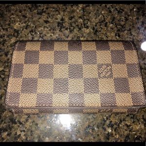 LOUIS VUITTON Porte Monnaie Billets Tresor Wallet