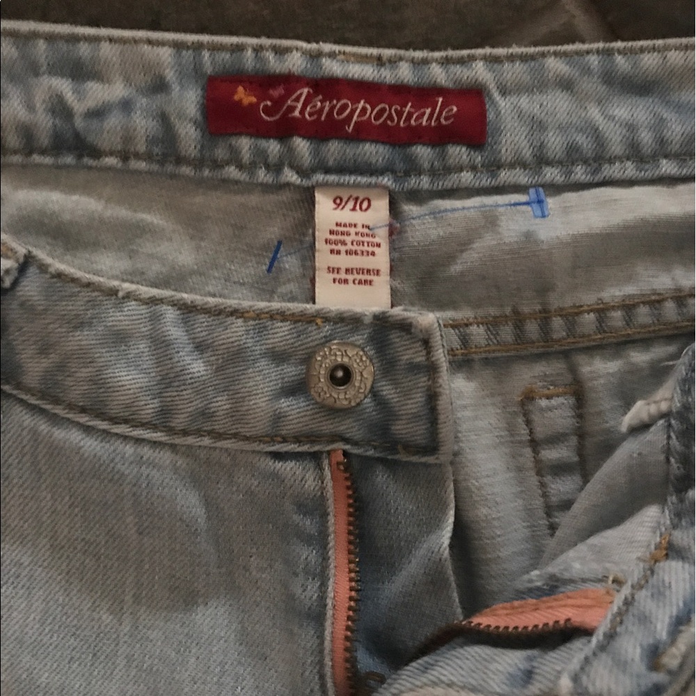 Bundle of Aeropostale capris 😀 - Picture 2 of 6