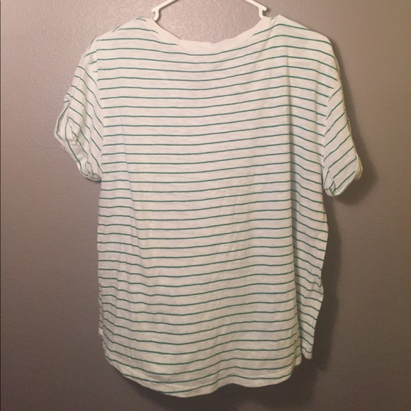 Tshirt - Picture 2 of 3