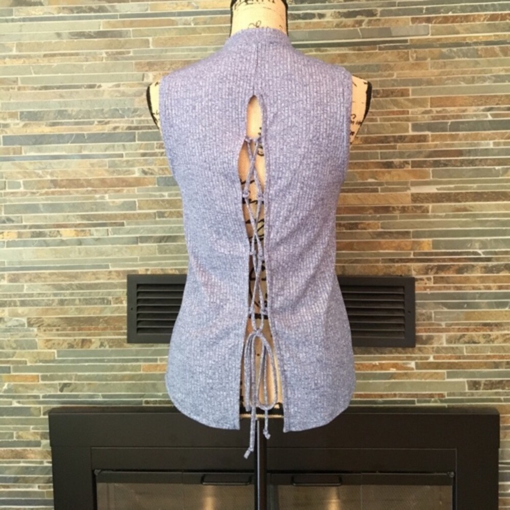 Blue Ribbed Mock Neck Sleeveless Top - Picture 3 of 3