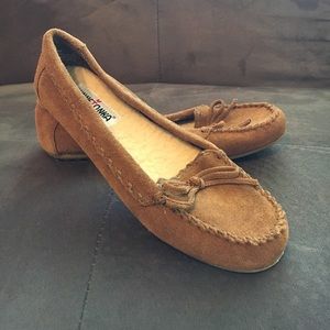 NEW Minnetonka moccasins