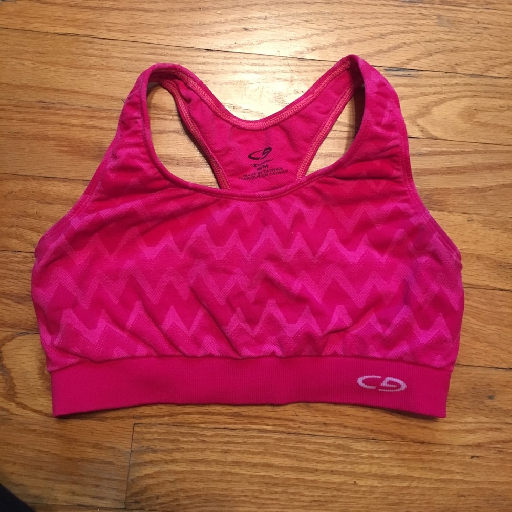 sports bra