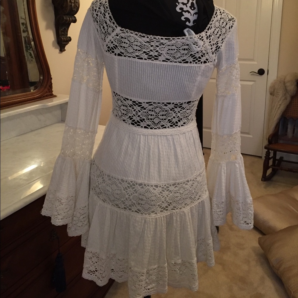 GUC Free People frills and large lace dress FIRM - Picture 4 of 5