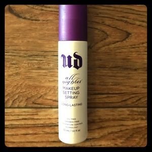 Urban Decay All Nighter Makeup Setting Spray