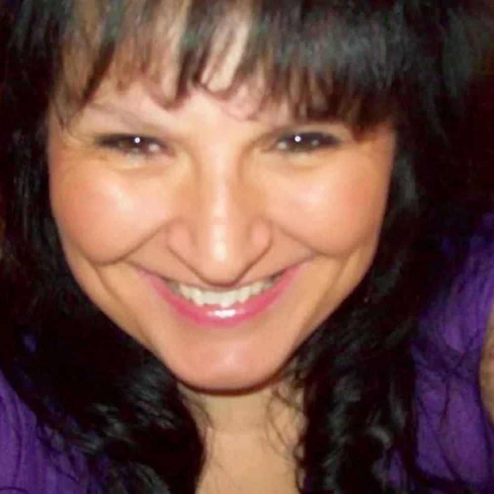 Meet your Posher, Evelyn