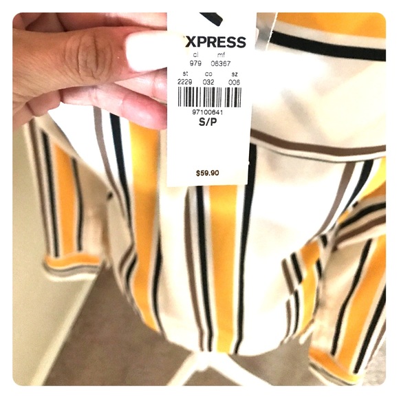 Express Blouse - Picture 3 of 3