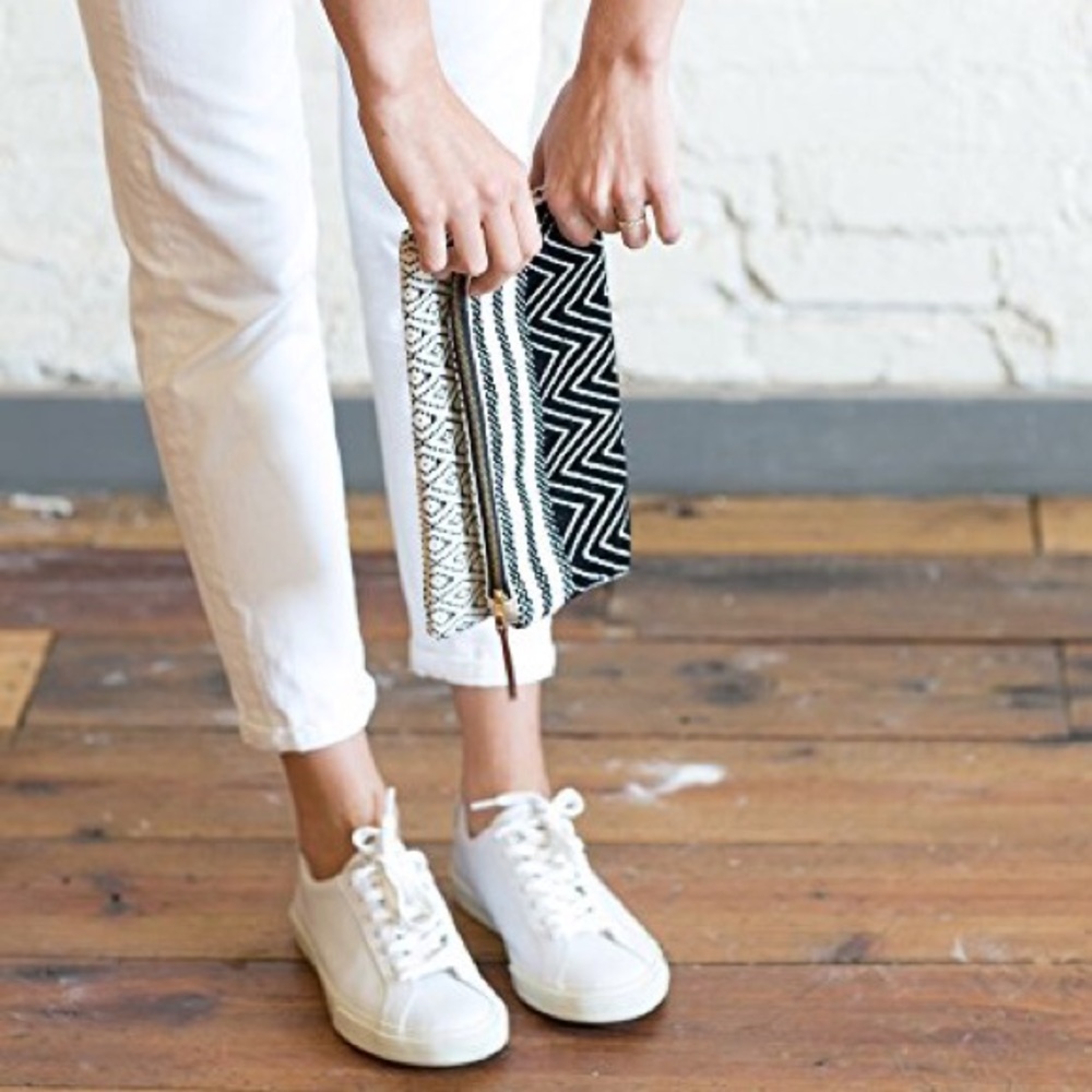 🏺Tribe Alive Clutch🏺