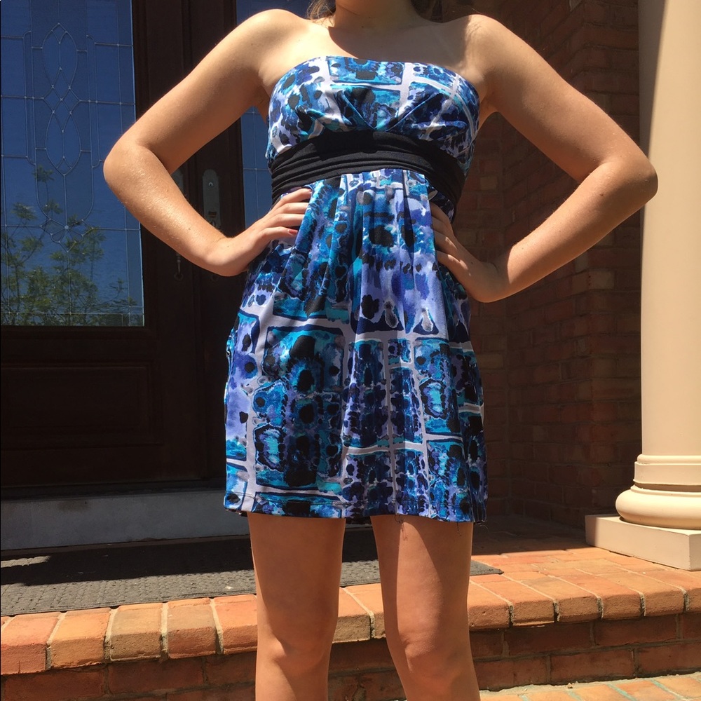 Navy Tie-Died Strapless Dress