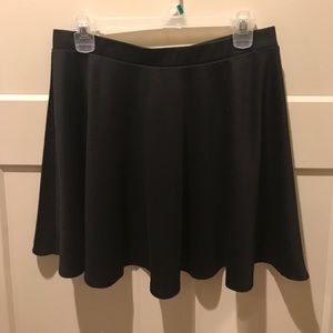 Black skater skirt