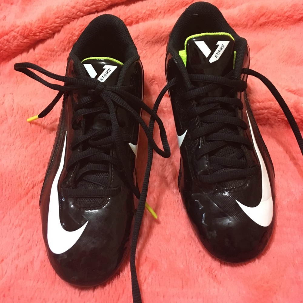 Nike Cleats - Footlball/Soccer