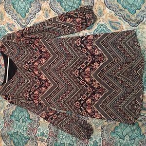 Patterned long-sleeved dress