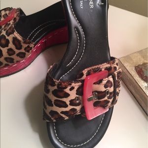 Donald J. Pliner Couture Mules