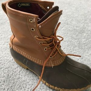 AUTHENTIC BEAN BOOTS