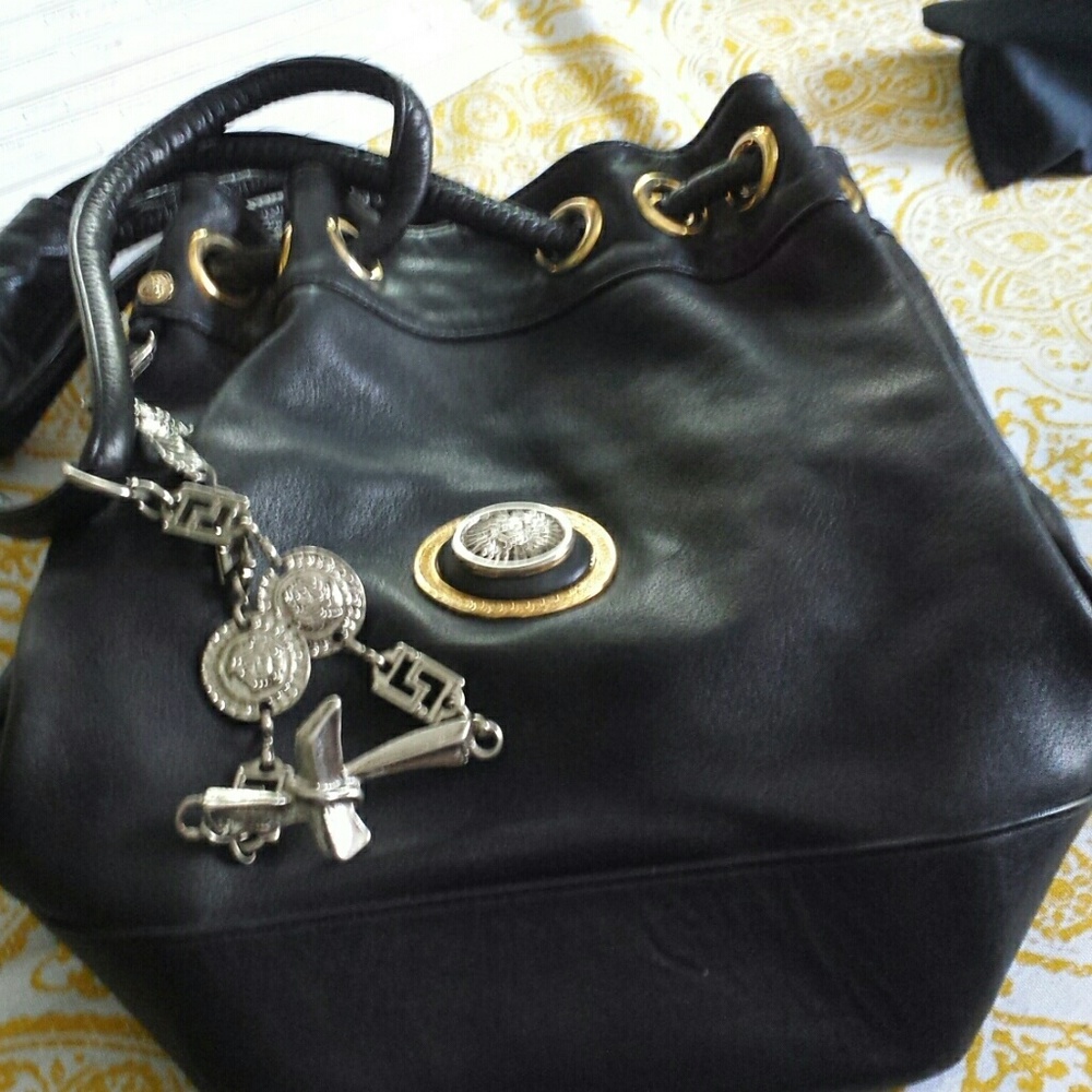 Shoulder bag