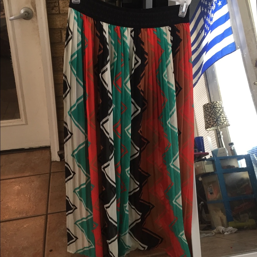 Aztec print maxi skirt