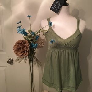 ☀️SOLD - Pretty green and sparkly top
