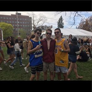 Meet your Posher, Justin