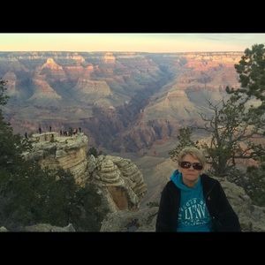 Meet your Posher, Phyllis