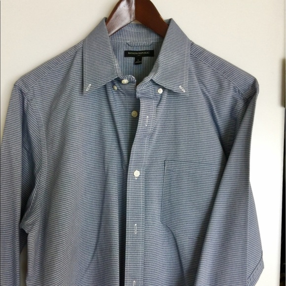 Banana Republic Men's Large Dress Shirt - Picture 2 of 2