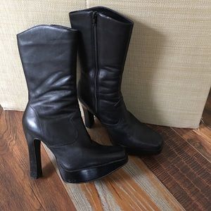 Steve Madden black boots 8.5