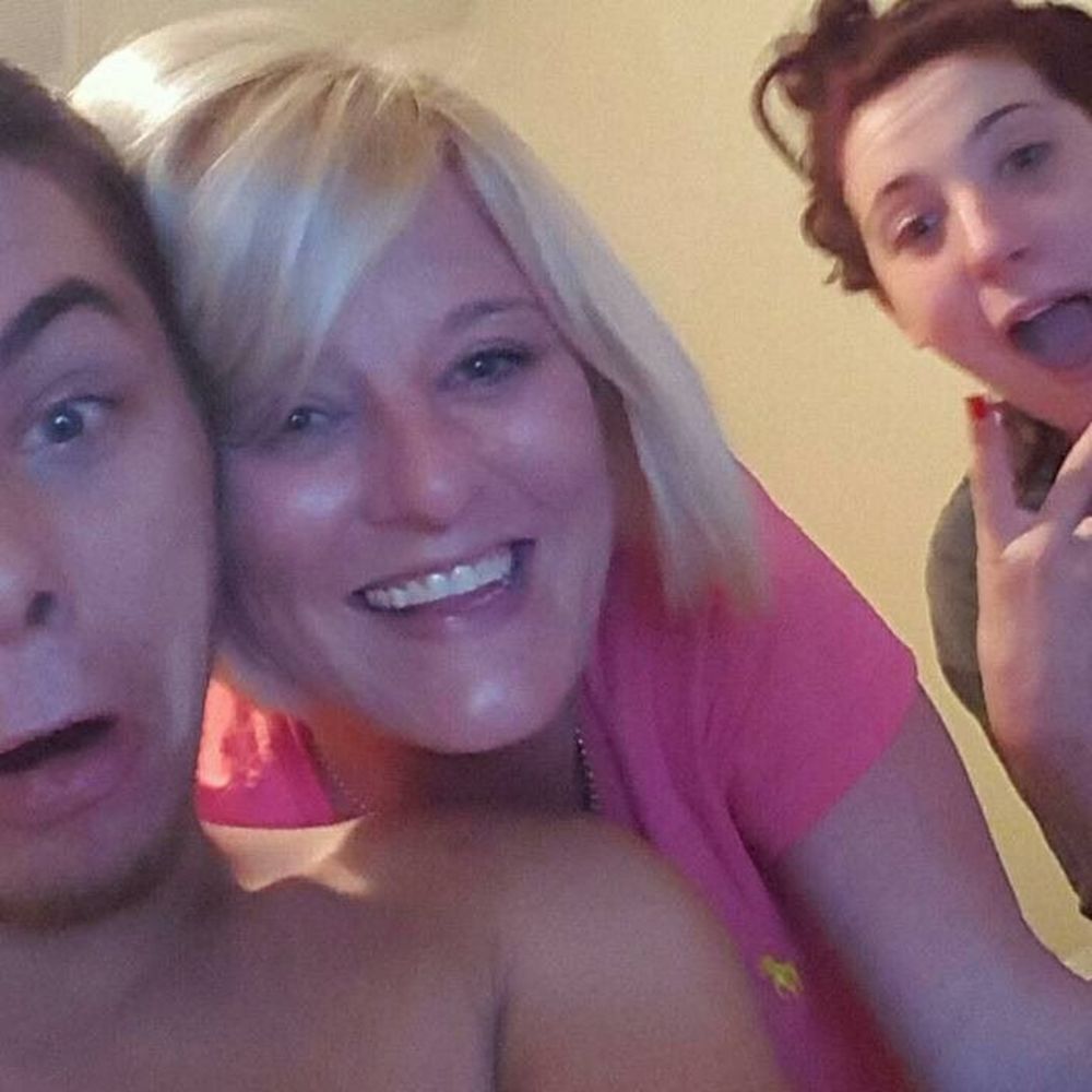 Meet your Posher, Billie