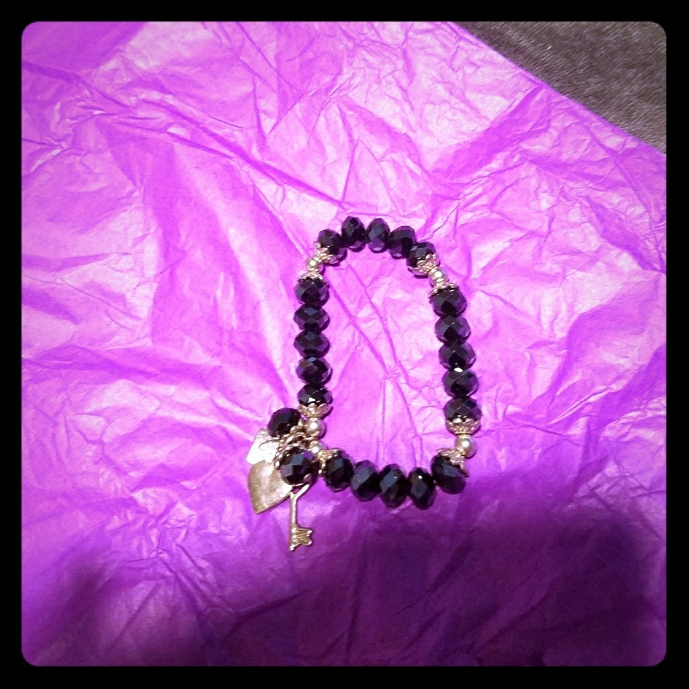 Key, lock & heart pendant bracelet