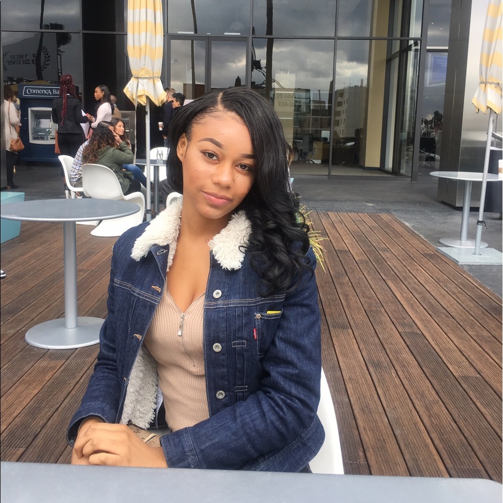 Meet your Posher, Tiffany