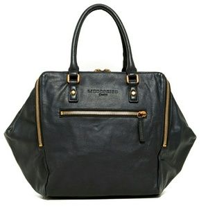 Like NEW! Liebedskin Kayla large satchel