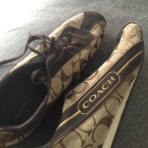 Coach tennis shoes| Need gone!!