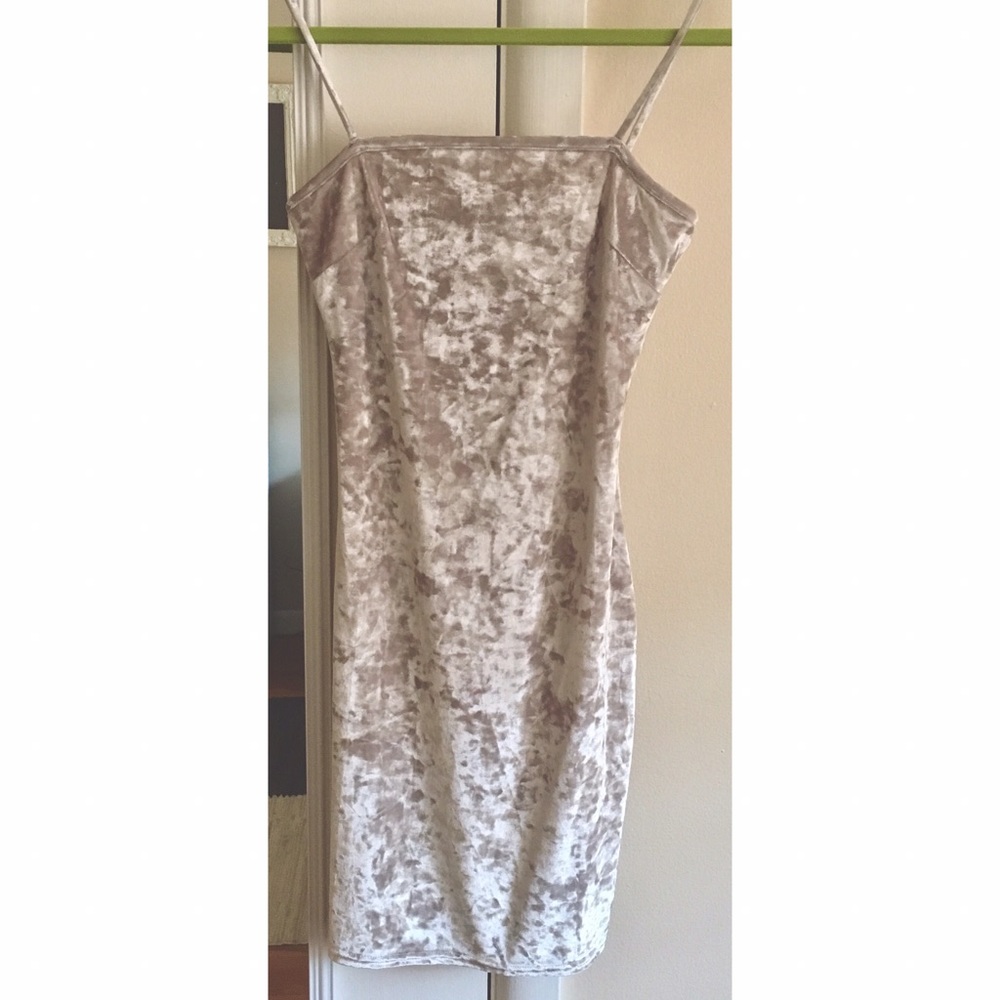 Gray Velvet Windsor Bodycon Dress NWOT