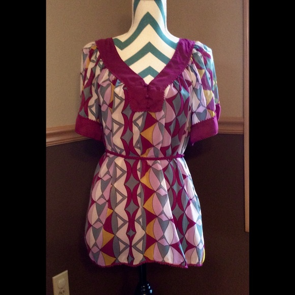 Nicole Miller Tops - 💕New Listing💕 Nicole Miller blouse. HP