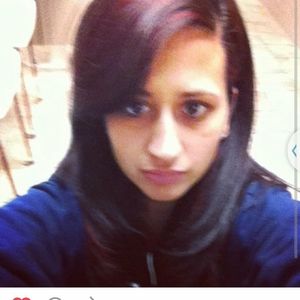 Meet your Posher, Delia