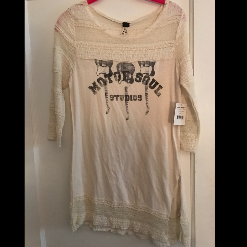 NWT graphic Free People tee, size M