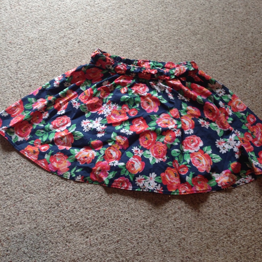Cute floral skirt