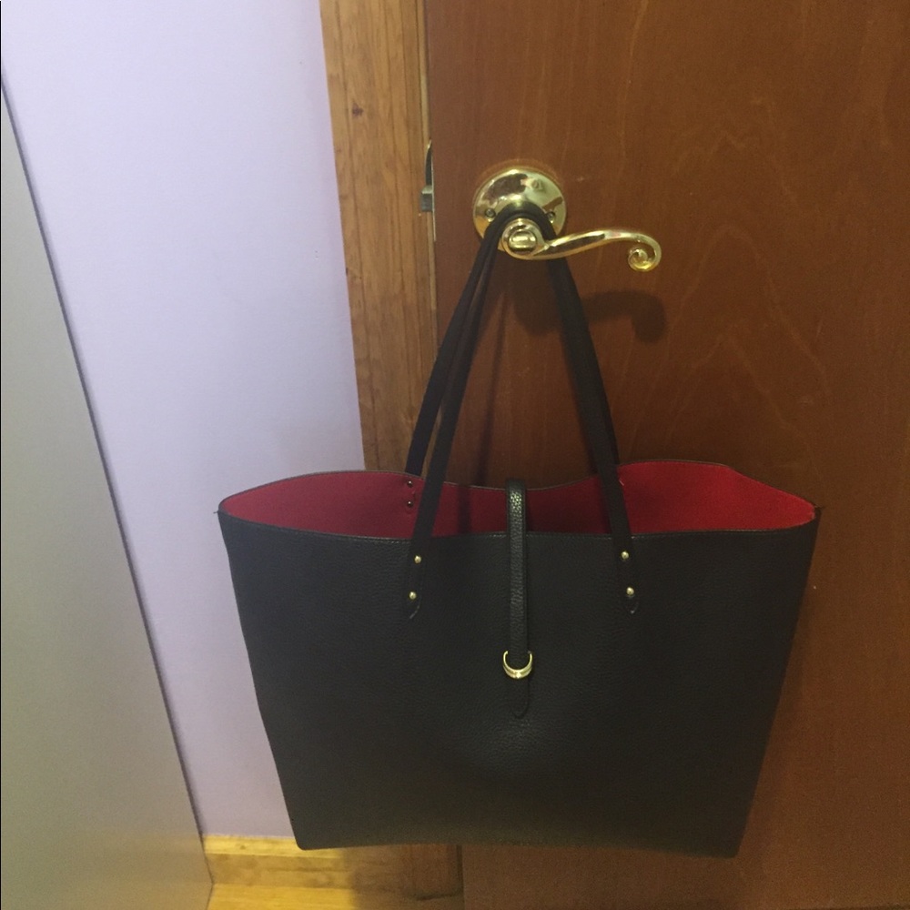 Black Victoria secret bag