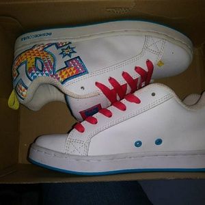 DC Shoes Size 5
