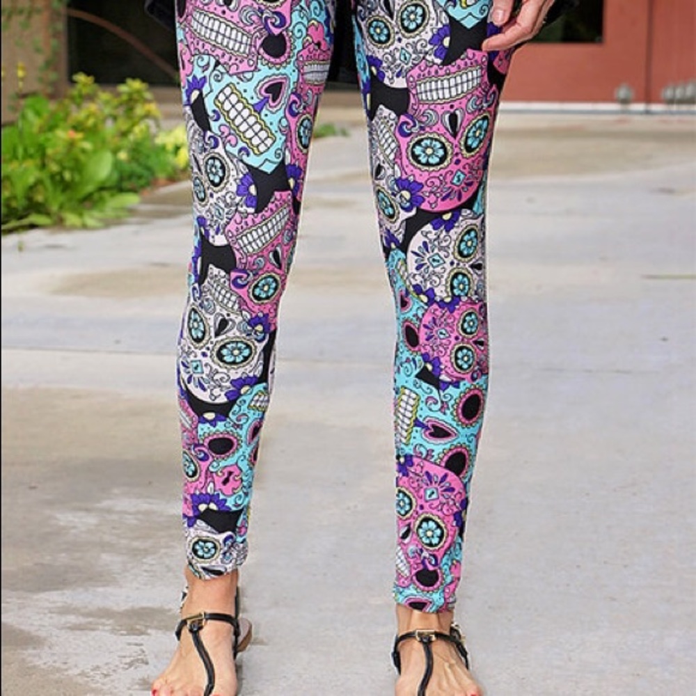 Sugar Skull Butter Soft Leggings - Picture 2 of 3