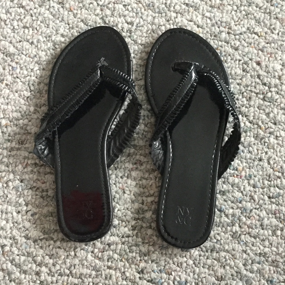 Black flip flops!